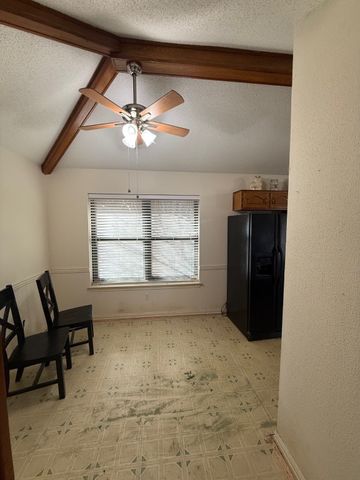 1306 Cardigan Street, Garland, TX 75040