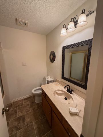 1306 Cardigan Street, Garland, TX 75040