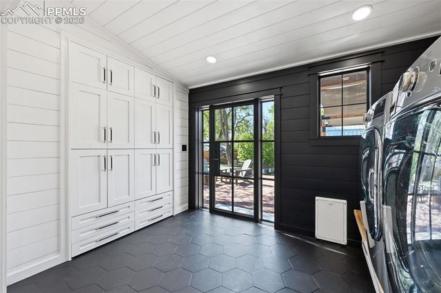937 E Costilla Street, Colorado Springs, CO 80903