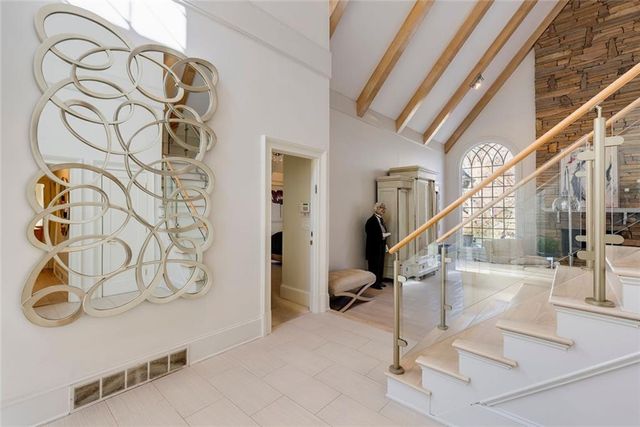 325 Riverhall Court, Sandy Springs, GA 30350