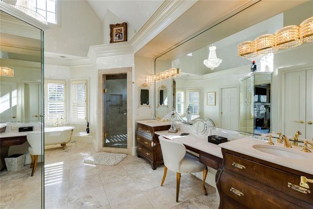 325 Riverhall Court, Sandy Springs, GA 30350