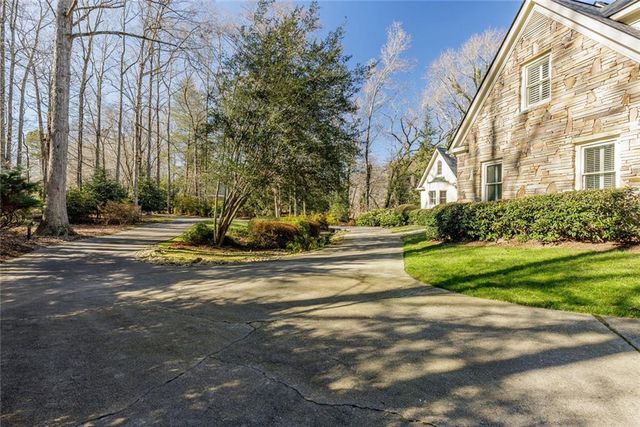 325 Riverhall Court, Sandy Springs, GA 30350