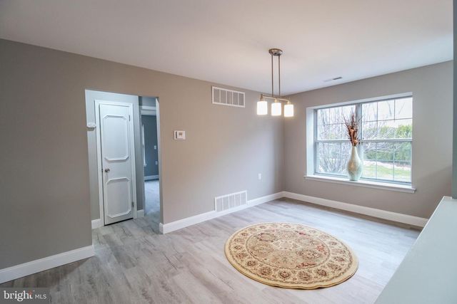 6 PANORAMA CT, Mount Laurel, NJ 08054