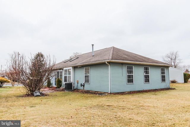 6 PANORAMA CT, Mount Laurel, NJ 08054