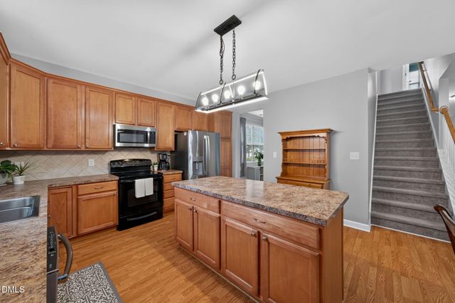 5 E Smoketree Court, Clayton, NC 27527