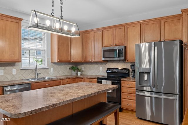 5 E Smoketree Court, Clayton, NC 27527