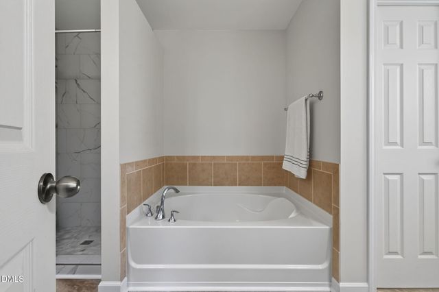 5 E Smoketree Court, Clayton, NC 27527