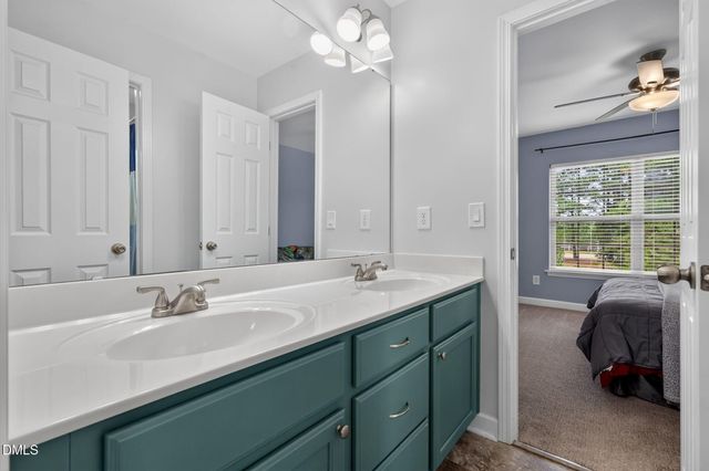 5 E Smoketree Court, Clayton, NC 27527