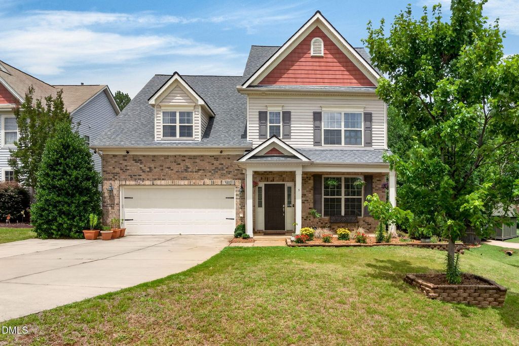 5 E Smoketree Court, Clayton, NC 27527