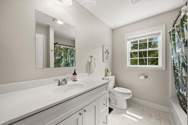 430 Thrasher St, Raynham, MA 02767