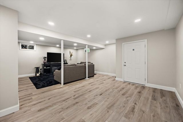 430 Thrasher St, Raynham, MA 02767