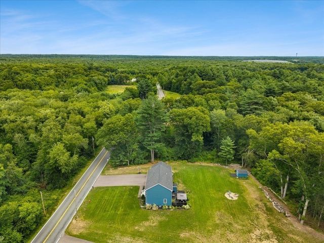 430 Thrasher St, Raynham, MA 02767