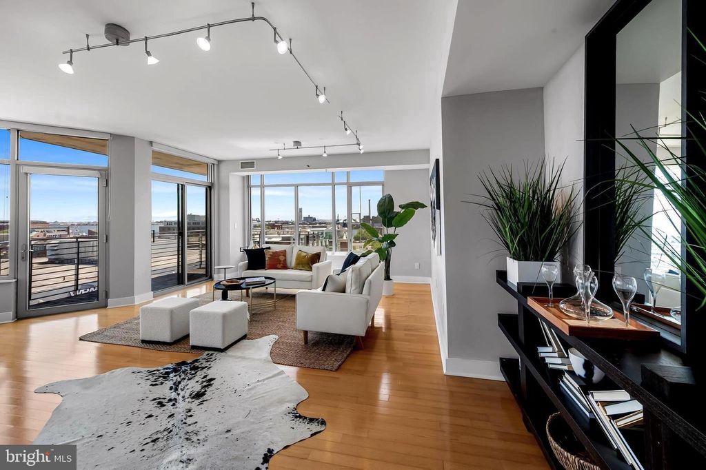 Image 12 of property listing at 1400 LANCASTER ST #901, Baltimore, MD 21231