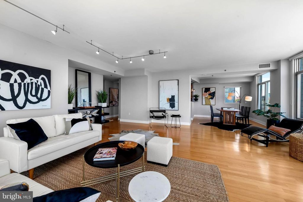 Image 20 of property listing at 1400 LANCASTER ST #901, Baltimore, MD 21231
