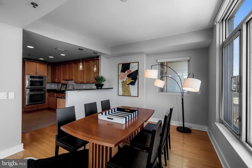 Image 24 of property listing at 1400 LANCASTER ST #901, Baltimore, MD 21231