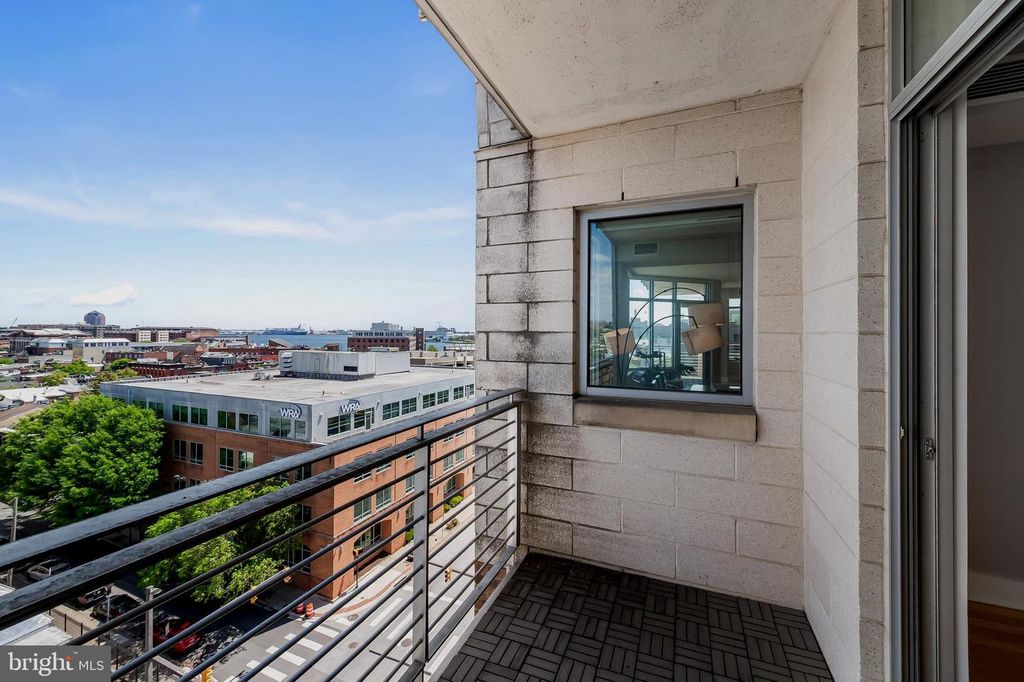 Image 33 of property listing at 1400 LANCASTER ST #901, Baltimore, MD 21231