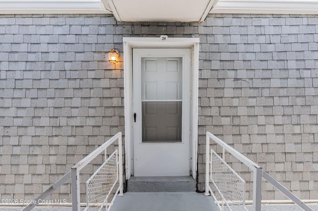 390 W Cocoa Beach Causeway 24-4, Cocoa Beach, FL 32931