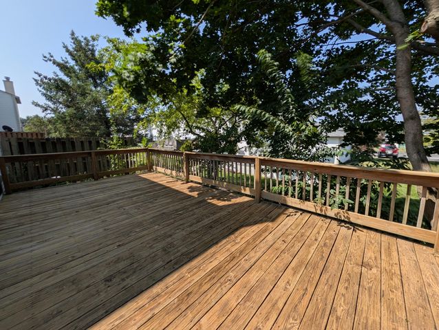 189 Hawkins Lane, 11F, Blacklick, OH 43004