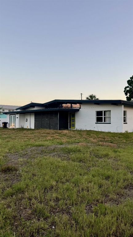 4830 CHANCELLOR STREET NE, St Petersburg, FL 33703