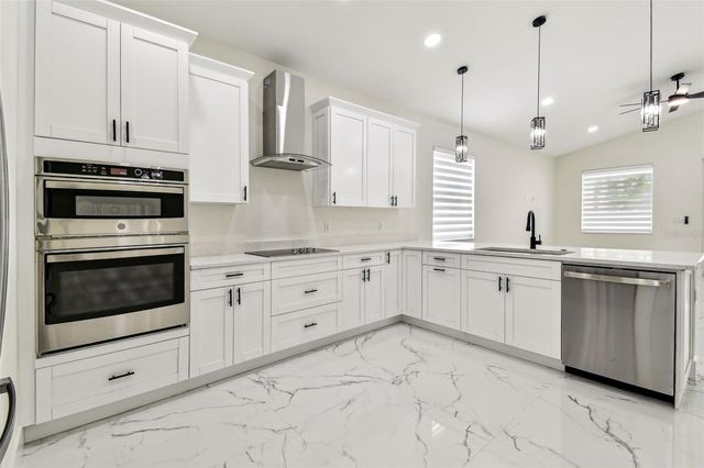 7012 N WILLOW AVENUE, Tampa, FL 33604