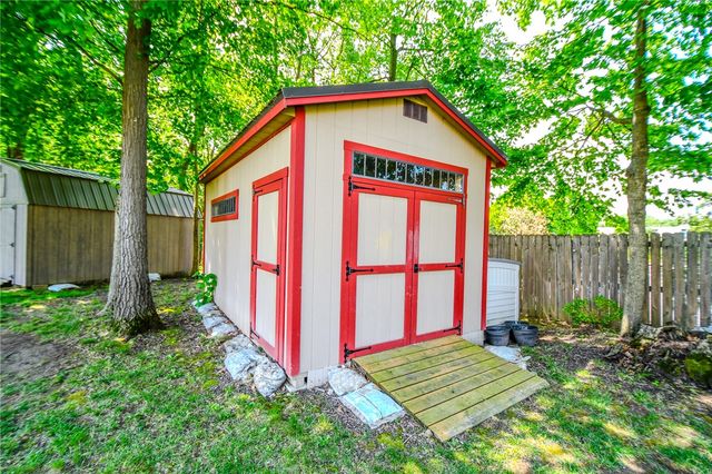 734 Deerhurst Drive, Vandalia, OH 45377