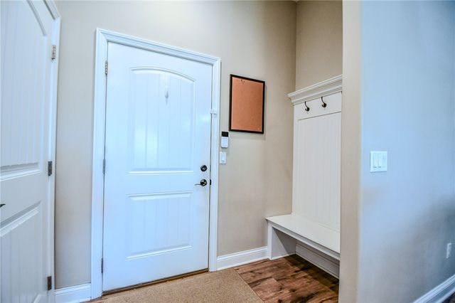734 Deerhurst Drive, Vandalia, OH 45377