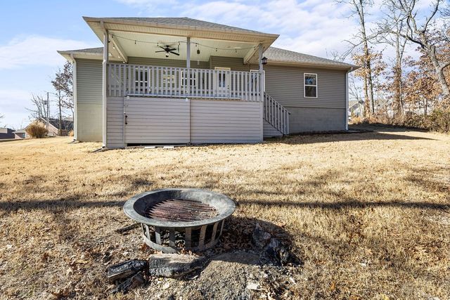 17 Ravenglass Lane, Bella Vista, AR 72714