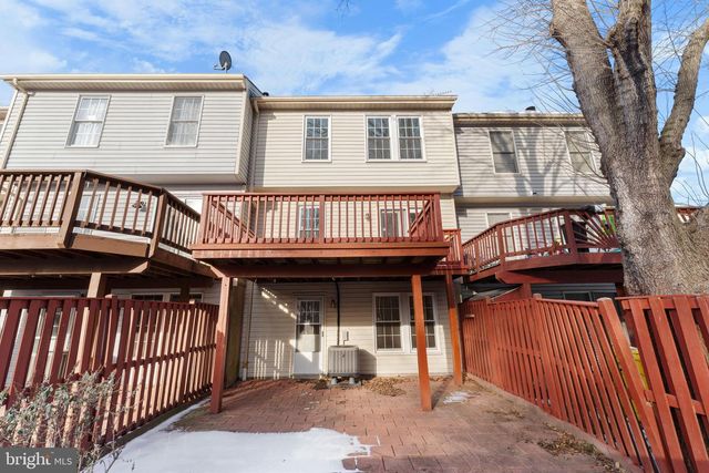 2126 COMMISSARY CIR, Odenton, MD 21113