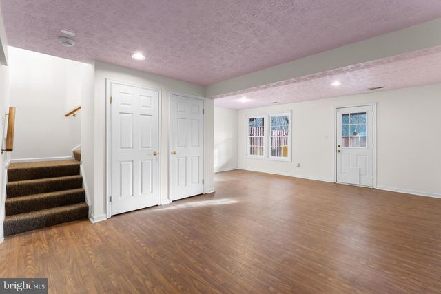 2126 COMMISSARY CIR, Odenton, MD 21113