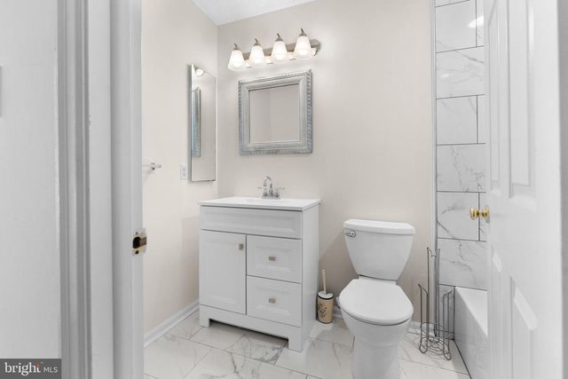 2126 COMMISSARY CIR, Odenton, MD 21113