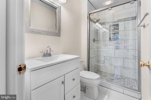 2126 COMMISSARY CIR, Odenton, MD 21113