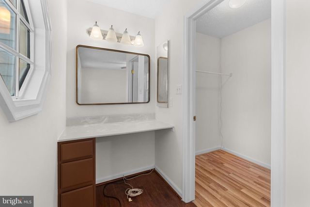 2126 COMMISSARY CIR, Odenton, MD 21113