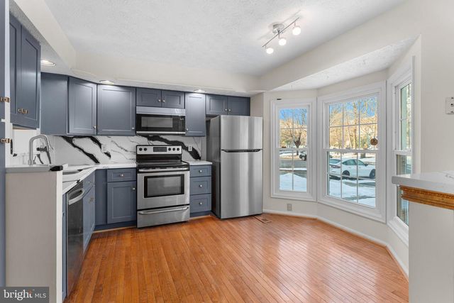 2126 COMMISSARY CIR, Odenton, MD 21113