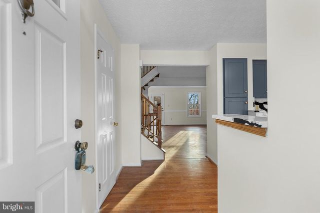 2126 COMMISSARY CIR, Odenton, MD 21113