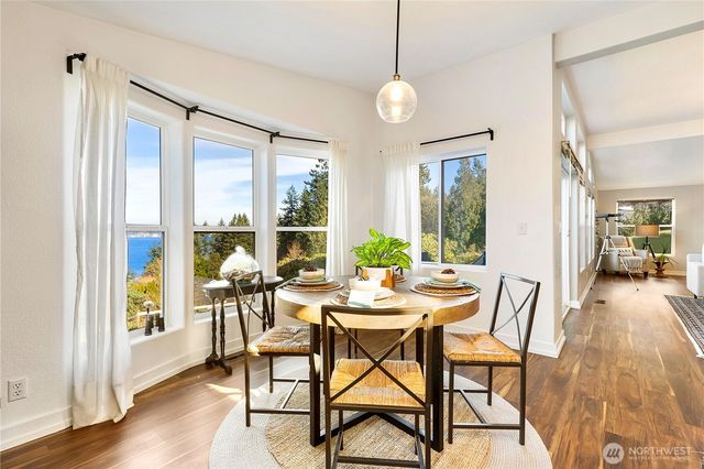 3834 Passage View Lane, Langley, WA 98260