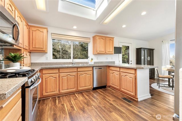 3834 Passage View Lane, Langley, WA 98260