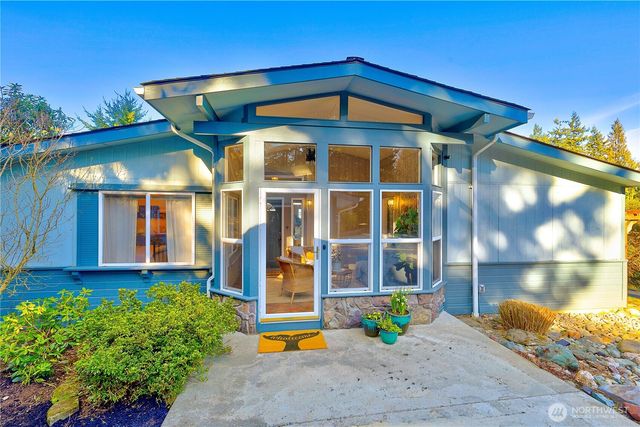 3834 Passage View Lane, Langley, WA 98260