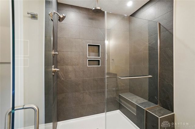 1509 kingsgate, Springfield, OH 45502