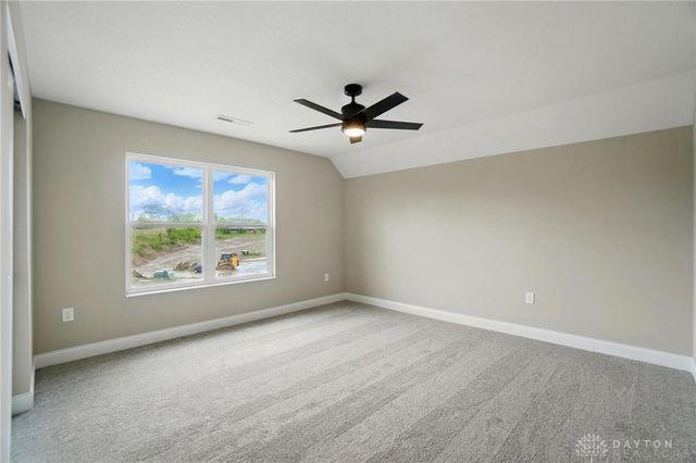 1509 kingsgate, Springfield, OH 45502