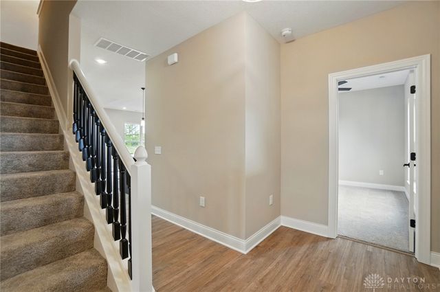 1509 kingsgate, Springfield, OH 45502