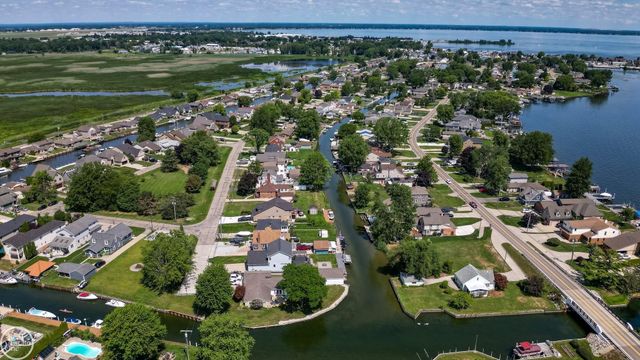 38777 Lakeshore Drive, Harrison Twp, MI 48045