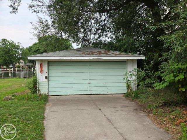 38777 Lakeshore Drive, Harrison Twp, MI 48045