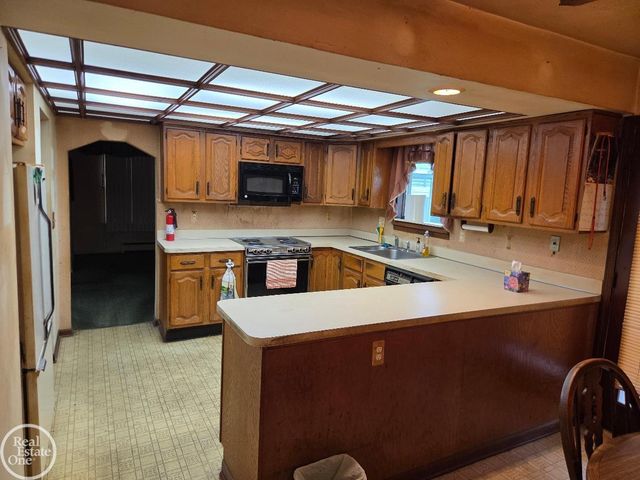 38777 Lakeshore Drive, Harrison Twp, MI 48045