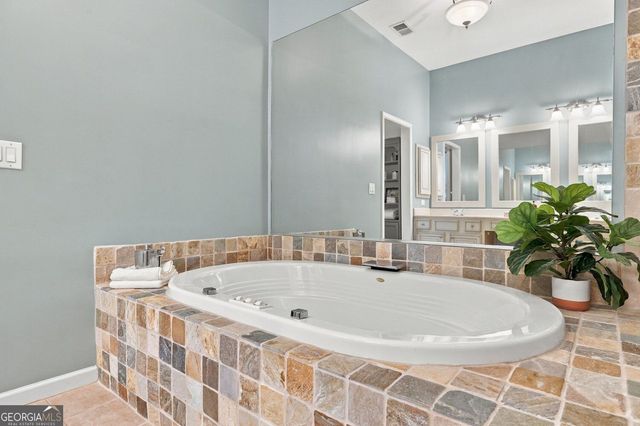 1202 Legacy Cove Lane, Roswell, GA 30075