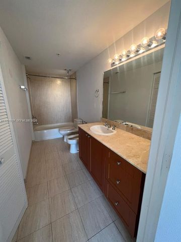 2425 SW 27th Ave 907, Miami, FL 33145