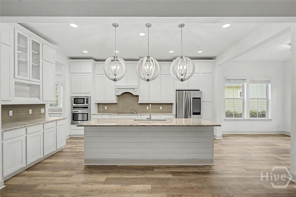 Image 15 of property listing at 85 Long Creek Lane, Richmond Hill, GA 31324