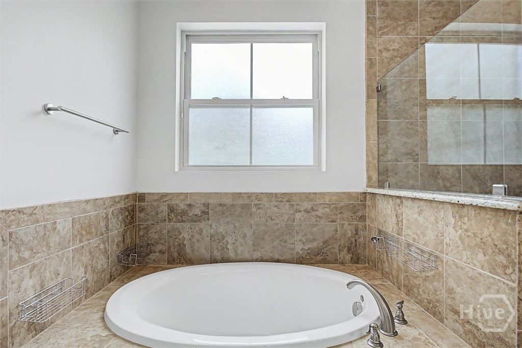 Image 28 of property listing at 85 Long Creek Lane, Richmond Hill, GA 31324