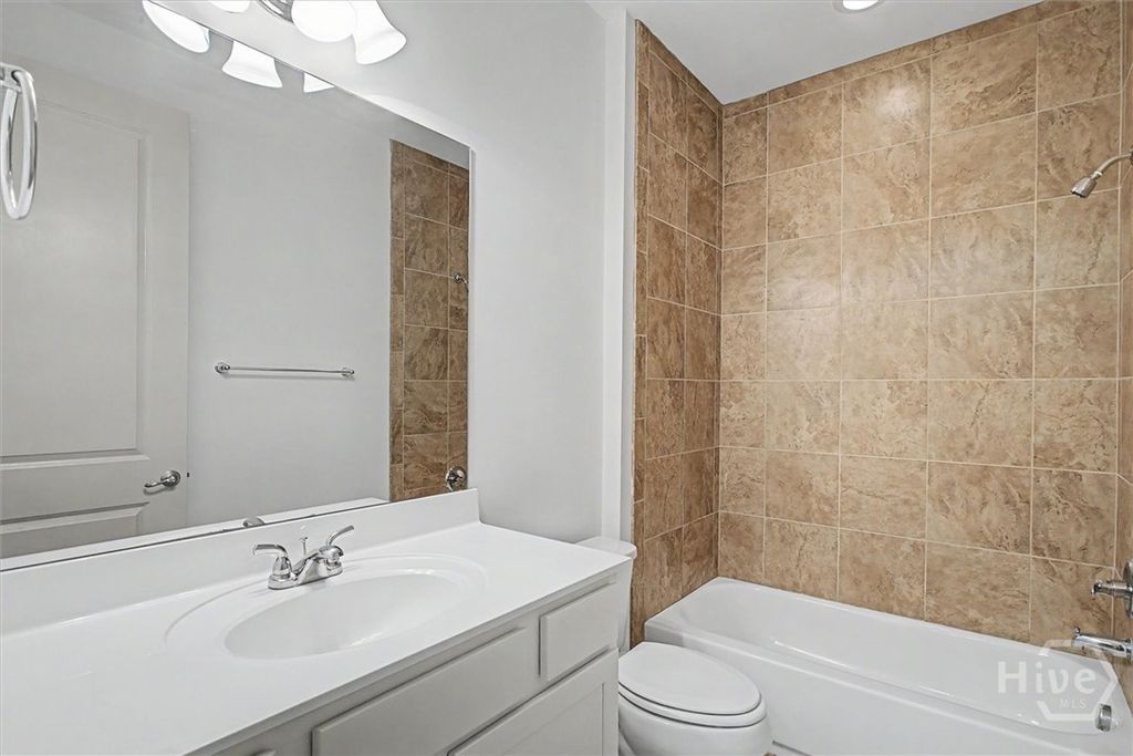 Image 35 of property listing at 85 Long Creek Lane, Richmond Hill, GA 31324