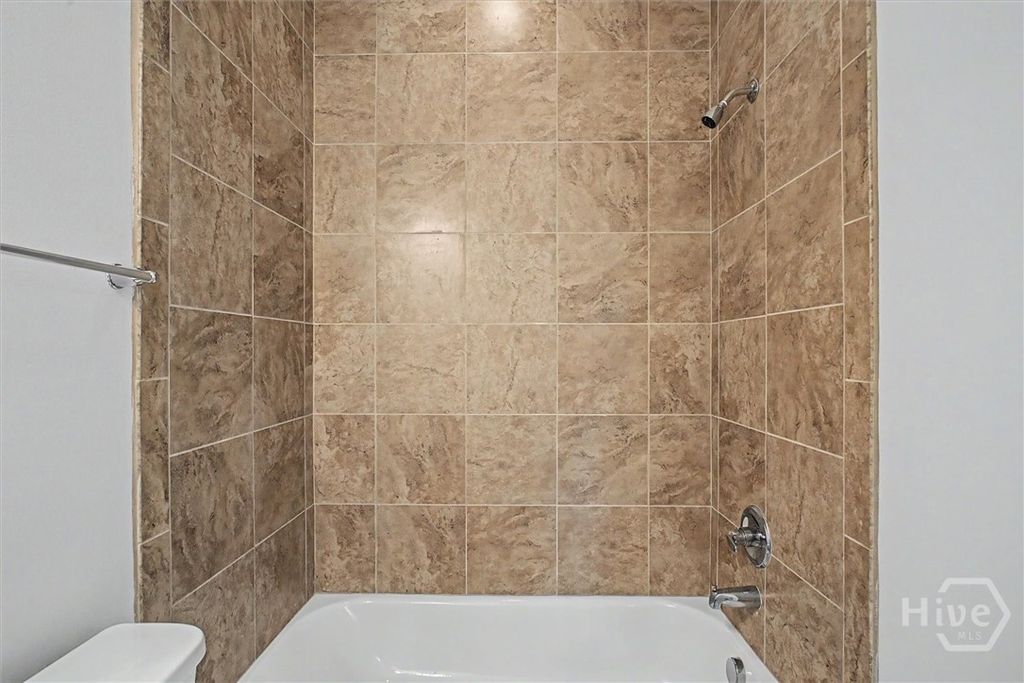 Image 36 of property listing at 85 Long Creek Lane, Richmond Hill, GA 31324