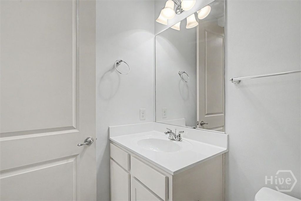 Image 39 of property listing at 85 Long Creek Lane, Richmond Hill, GA 31324